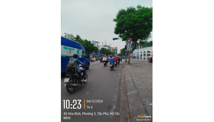 Ngộp  khuông Việt - Đầm Sen Quận 11 - 4,5x18m2 - HXH tránh KD